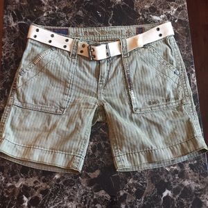Rock Revival size 28 olive Short
